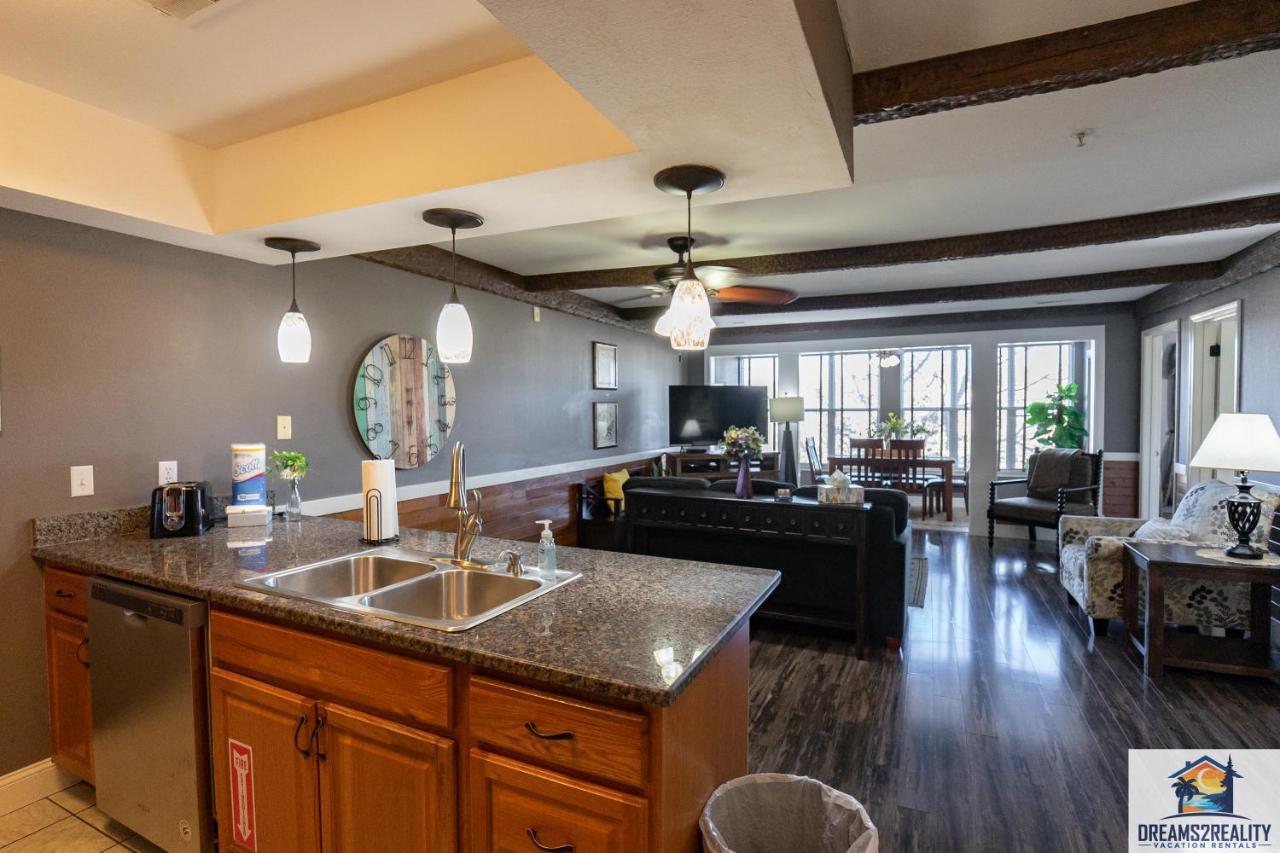 2Br Walk-In Condo - Near The 76 Strip - Pool - Free Tickets Included - Cla-8 Branson Exterior photo